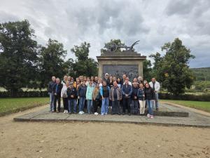 Stadice - pomník Přemysla Oráče